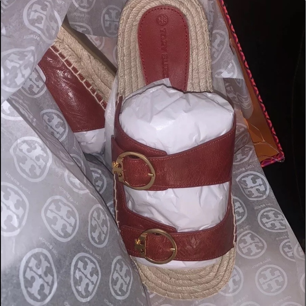 New Tory Burch leather Selby two band espadrille slide waxy Nappa Poinsettia10.5